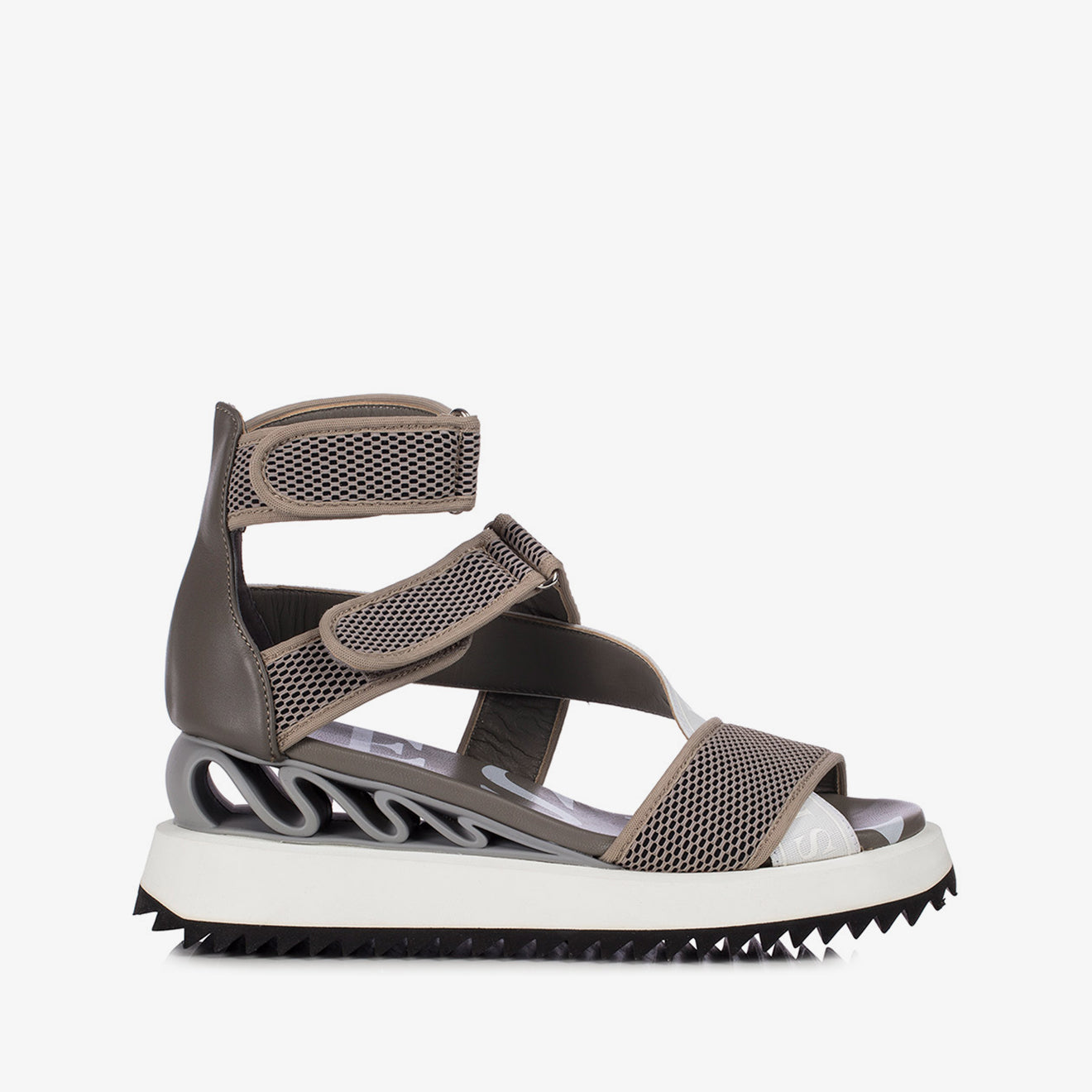 YUI WAVE SANDAL