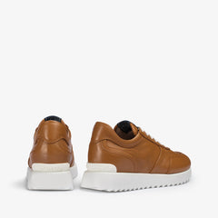 CLAIRE RUNNING | LE SILLA 