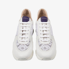 CLAIRE RUNNING | LE SILLA 