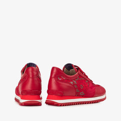 CLAIRE RUNNING | LE SILLA 